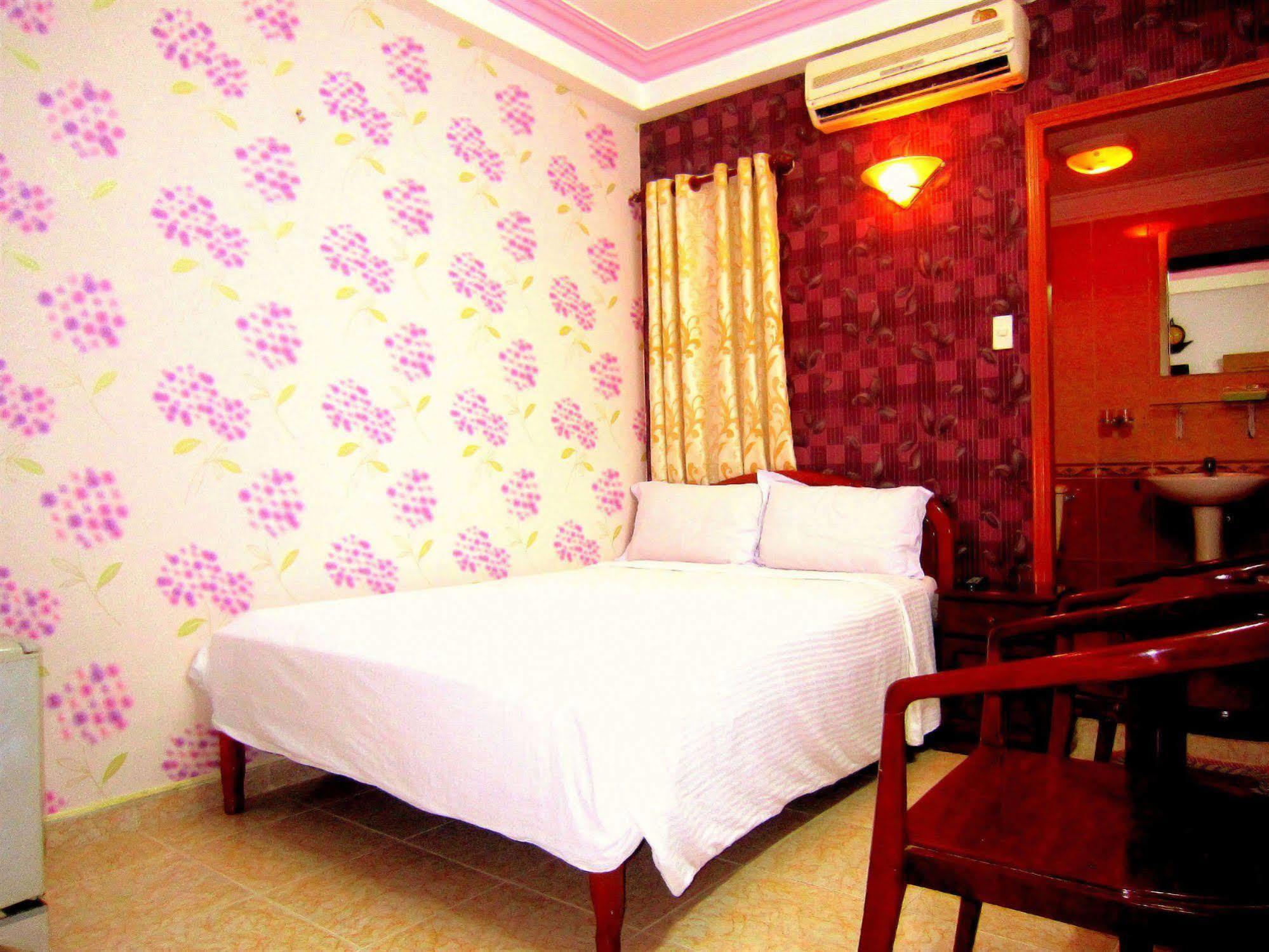 Thuy Tien Hotel Ho Chi Minh City Exterior photo